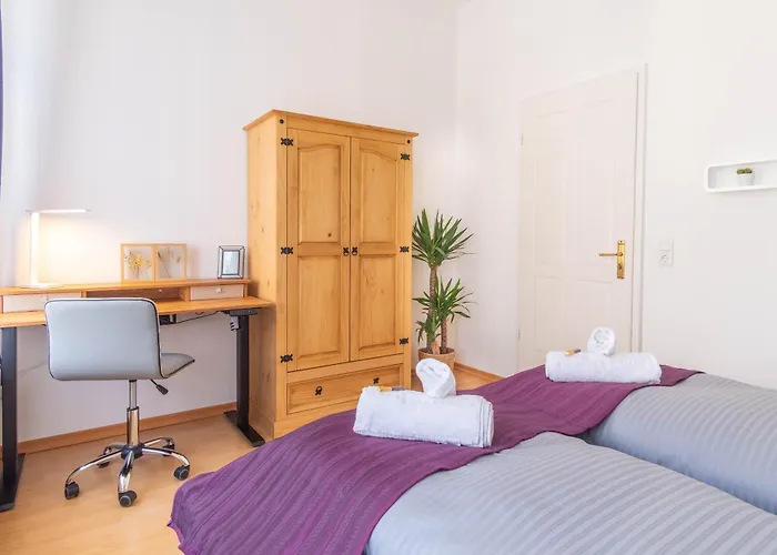 Working Place, Netflix, 4k Tv, Heart Of *